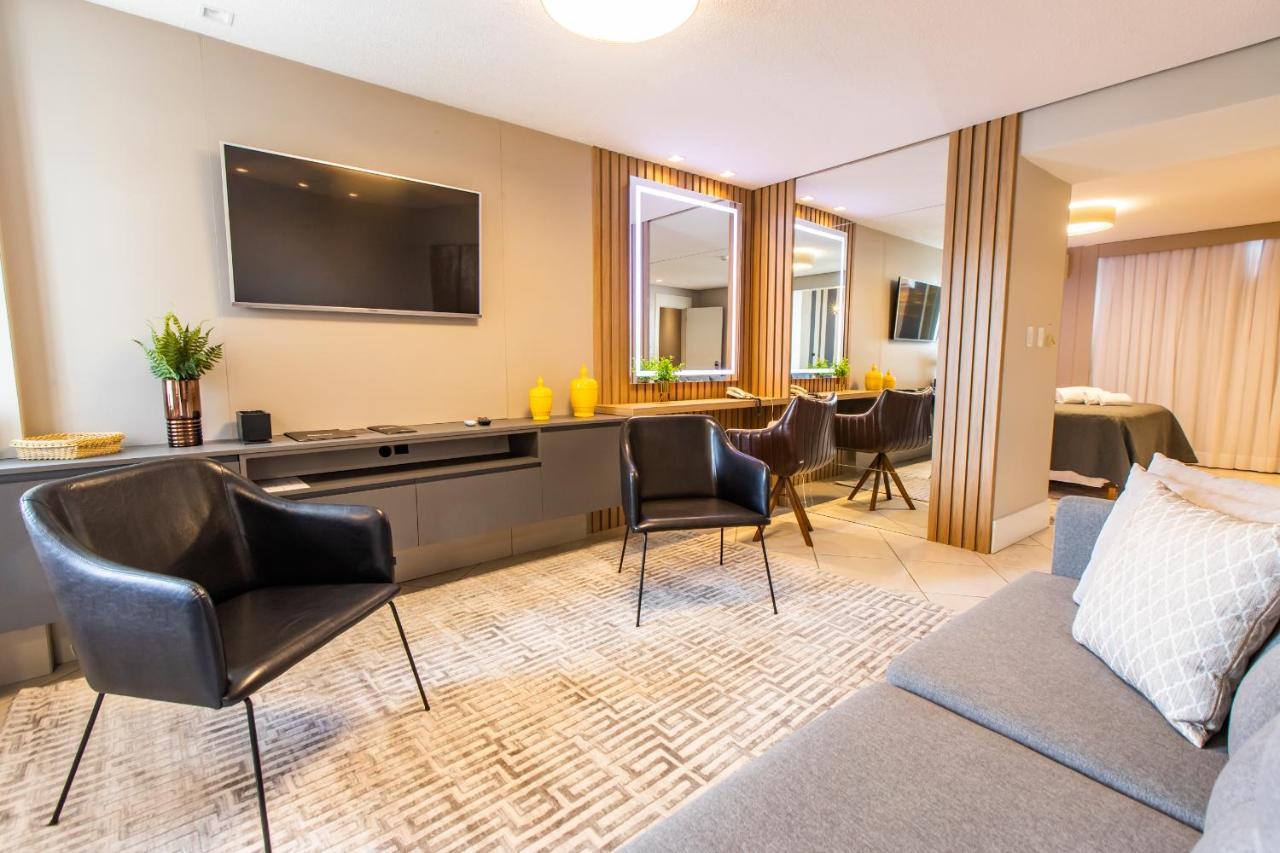 Delupo Hotel - Livin Studios Крикиума Екстериор снимка